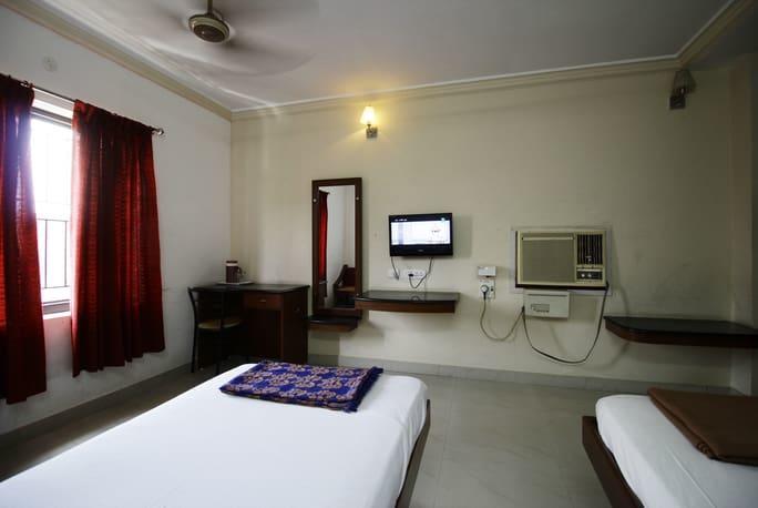 Hotel Adithya Chennai Dış mekan fotoğraf