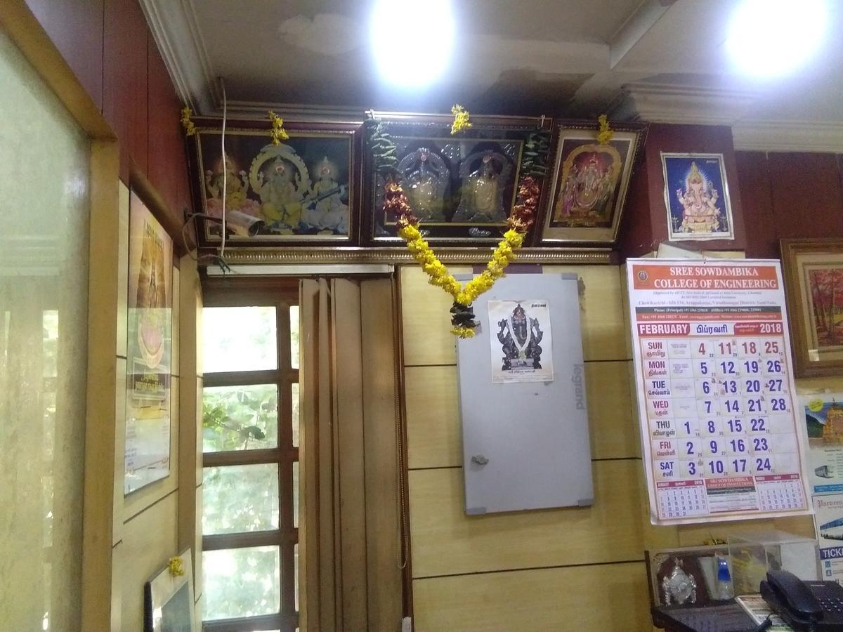 Hotel Adithya Chennai Dış mekan fotoğraf